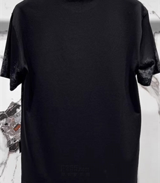 市场上装-T恤-欧货T恤