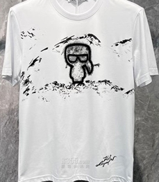 市场上装-T恤-欧货T恤