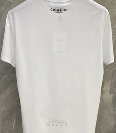 市场上装-T恤-欧货T恤