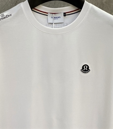 市场上装-T恤-欧货T恤