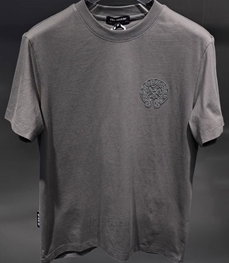 市场上装-T恤-欧货T恤