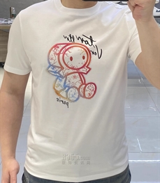 市场上装-T恤-欧货T恤