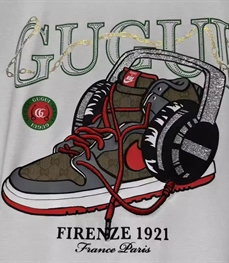 市场上装-T恤-欧货T恤