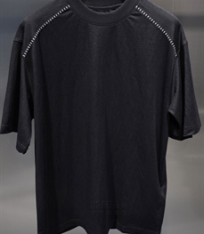 市场上装-T恤-欧货T恤