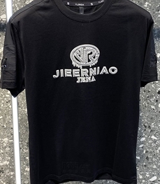 市场上装-T恤-欧货T恤