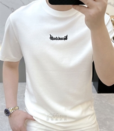 市场上装-T恤-欧货T恤