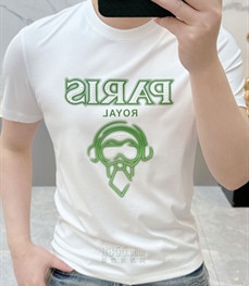 市场上装-T恤-欧货T恤