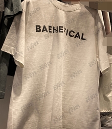 市场上装-T恤-T恤