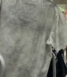 市场上装-T恤-T恤