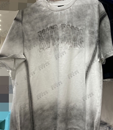 市场上装-T恤-T恤