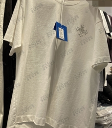 市场上装-T恤-T恤