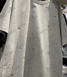 市场上装-T恤-T恤