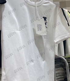 市场上装-T恤-T恤