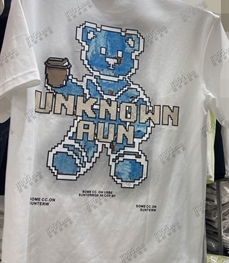 市场上装-T恤-T恤