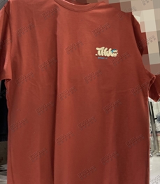 市场上装-T恤-T恤