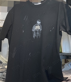 市场上装-T恤-T恤