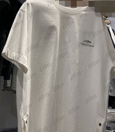 市场上装-T恤-T恤