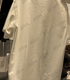 市场上装-T恤-T恤