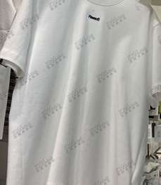 市场上装-T恤-T恤