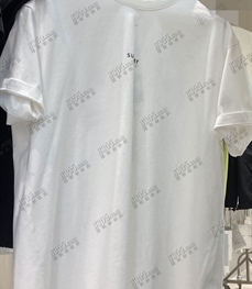 市场上装-T恤-T恤