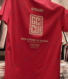 市场上装-T恤-T恤