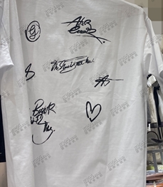 市场上装-T恤-T恤