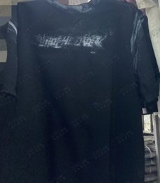 市场上装-T恤-T恤