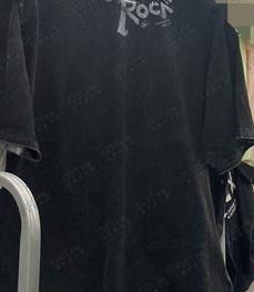 市场上装-T恤-T恤