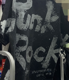 市场上装-T恤-T恤