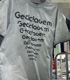 市场上装-T恤-T恤