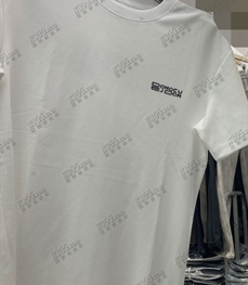 市场上装-T恤-T恤