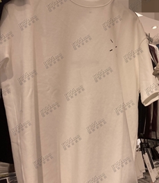 市场上装-T恤-T恤