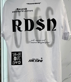 市场上装-T恤-欧货T恤