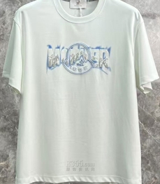 市场上装-T恤-欧货T恤