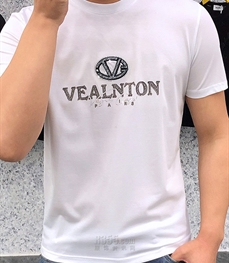 市场上装-T恤-欧货T恤