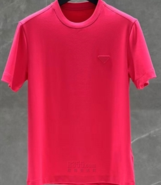 市场上装-T恤-欧货T恤