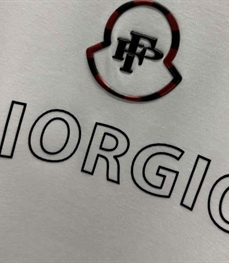 市场上装-T恤-欧货T恤