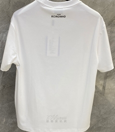 市场上装-T恤-欧货T恤