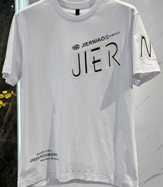 市场上装-T恤-欧货T恤