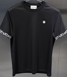 市场上装-T恤-欧货T恤