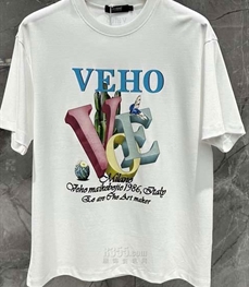 市场上装-T恤-欧货T恤