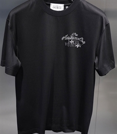 市场上装-T恤-欧货T恤