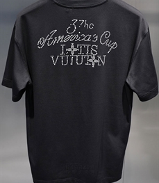 市场上装-T恤-欧货T恤