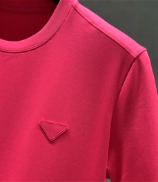 市场上装-T恤-欧货T恤