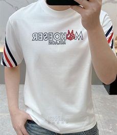 市场上装-T恤-欧货T恤