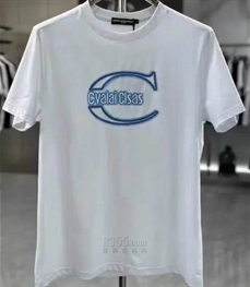 市场上装-T恤-欧货T恤