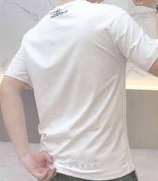 市场上装-T恤-欧货T恤
