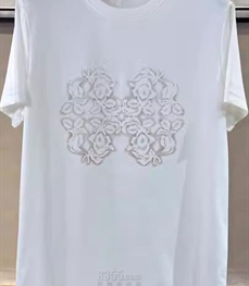 市场上装-T恤-欧货T恤