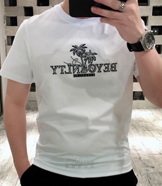 市场上装-T恤-欧货T恤