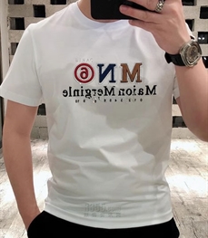 市场上装-T恤-欧货T恤